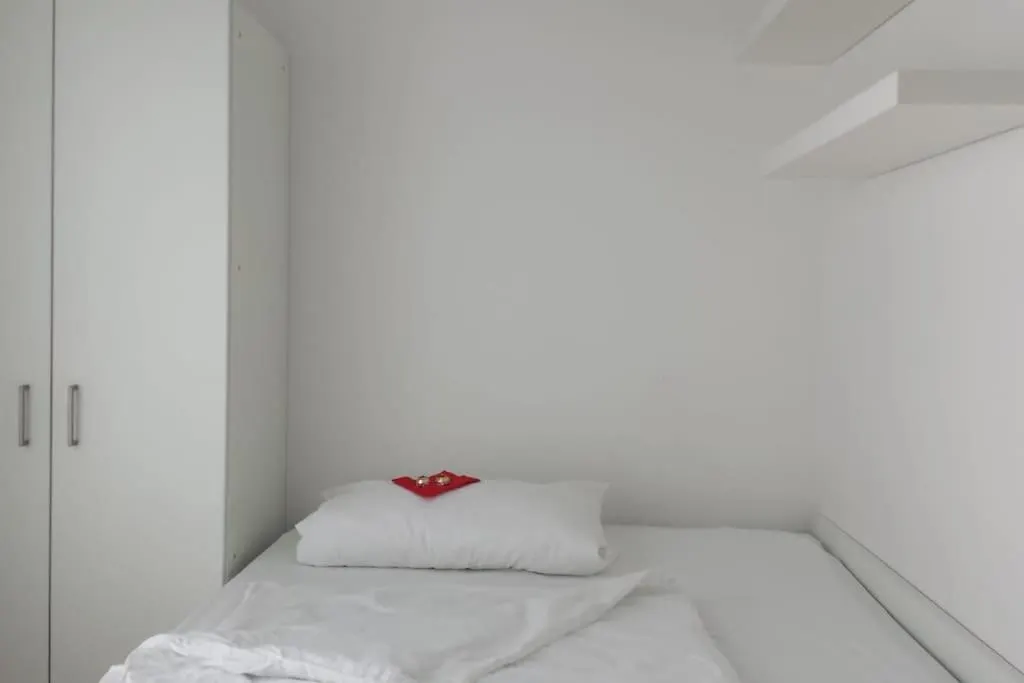 Apartment Mit Bergblick Munich